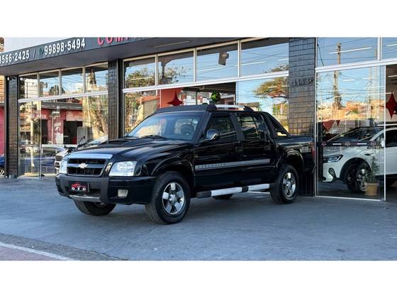 CHEVROLET S10 2.8 EXECUTIVE 4X4 CD 12V TURBO ELECTRONIC INTERCOOLER DIESEL 4P MANUAL CHEVROLET S10 2.8 EXECUTIVE 4X4 CD 12V TURBO ELECTRONIC INTERCOOLER DIESEL 4P MANUAL